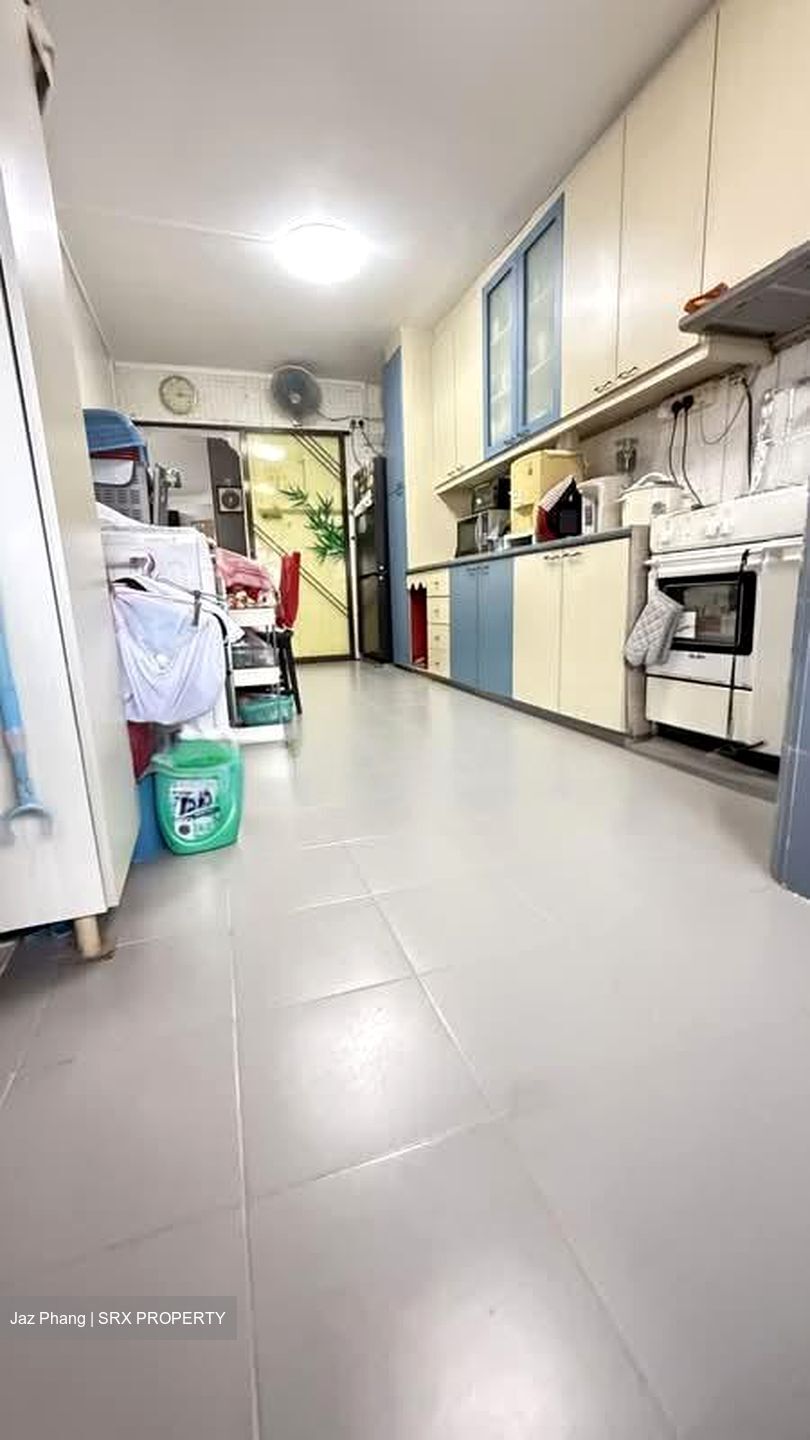 Blk 18 Hougang View (Hougang), HDB 4 Rooms #588838201